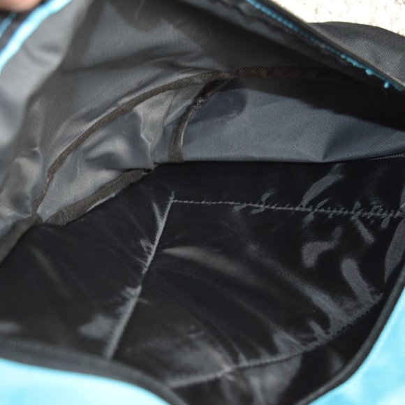 NEW Pickleball Adjustable length sling backpack Blue and Black Fits 2 Pa… - Picture 5 of 7